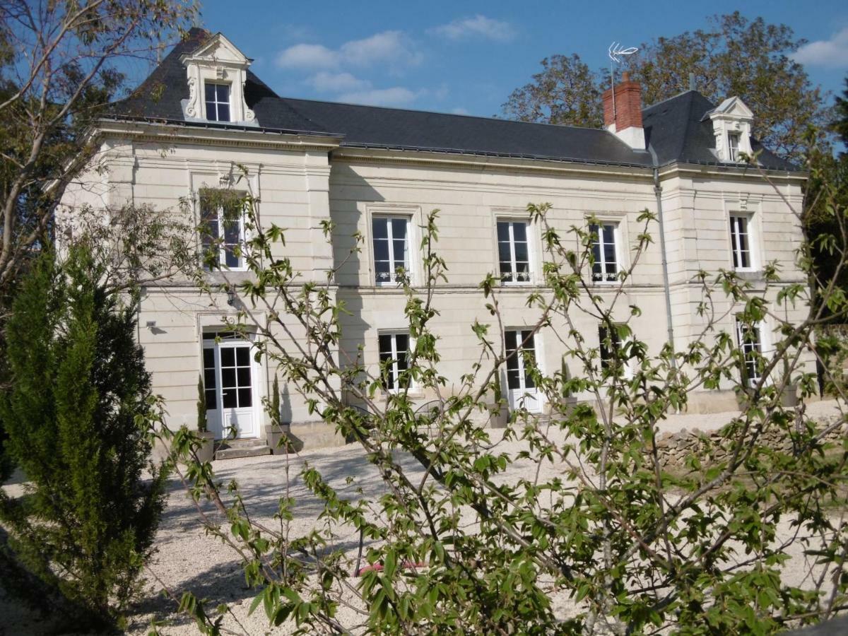 Le Petit Domaine Des Aubuis Apartment Chinon Exterior photo